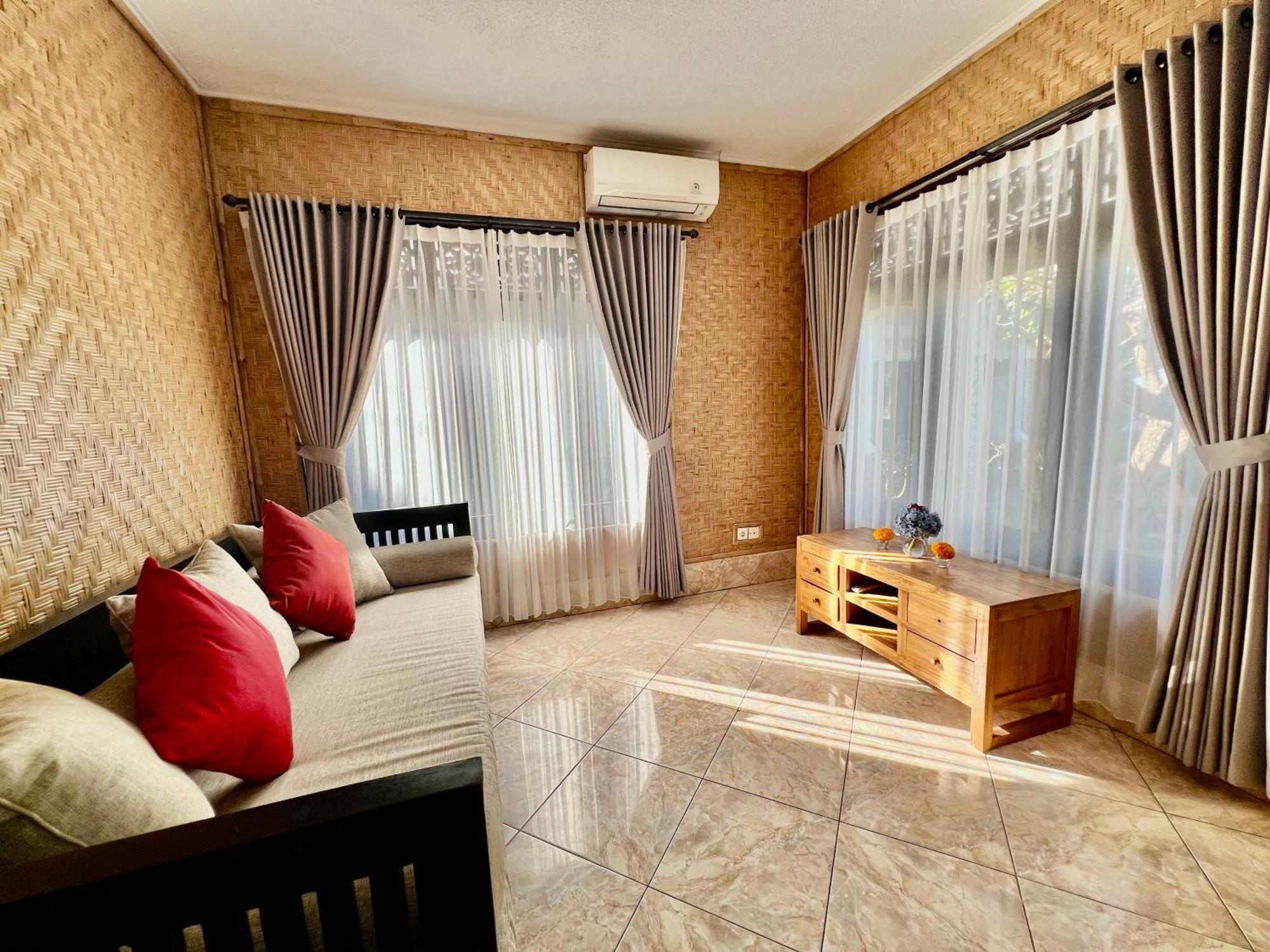Tiga Naga Villa Denpasar Dış mekan fotoğraf