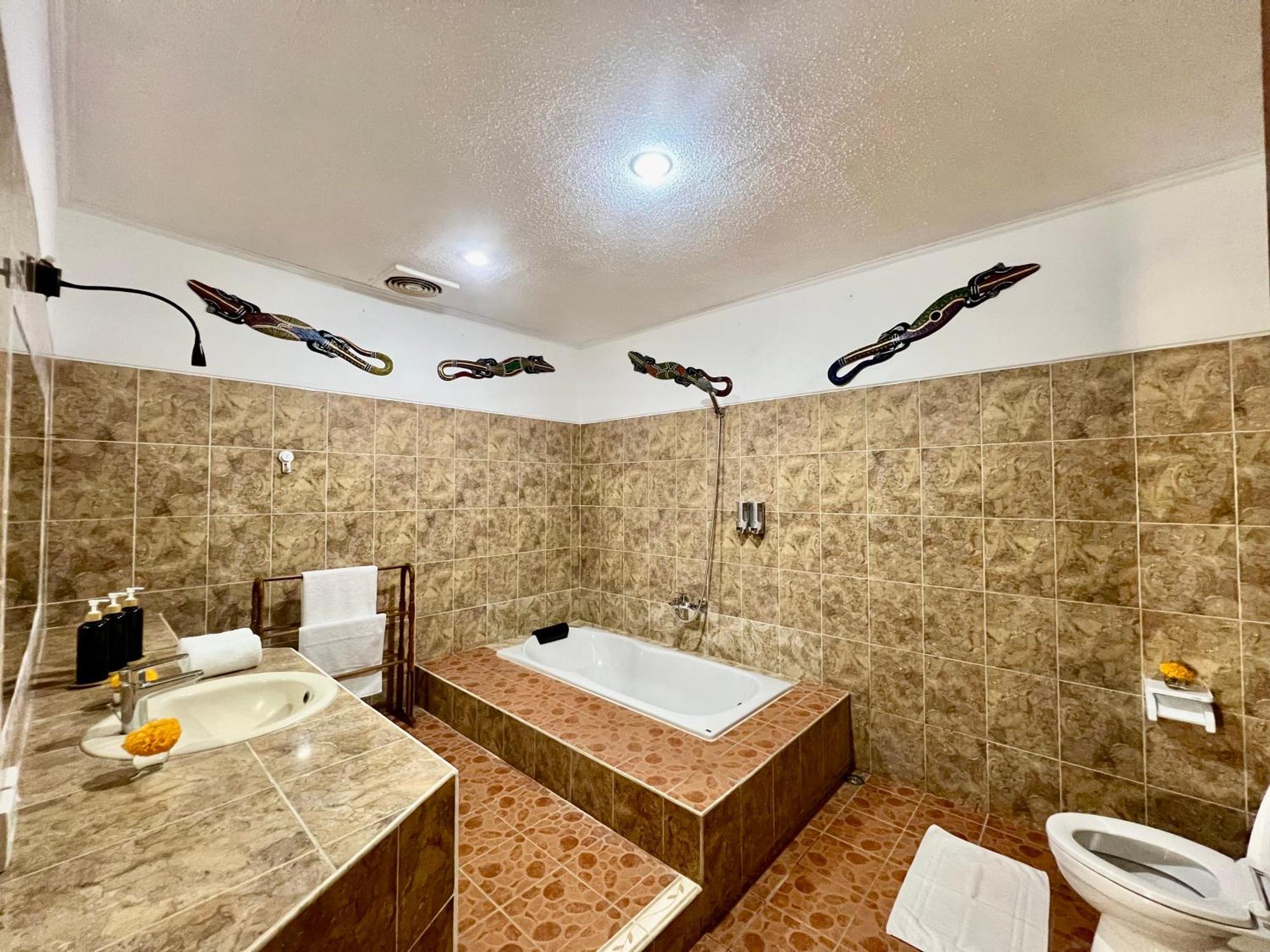 Tiga Naga Villa Denpasar Dış mekan fotoğraf